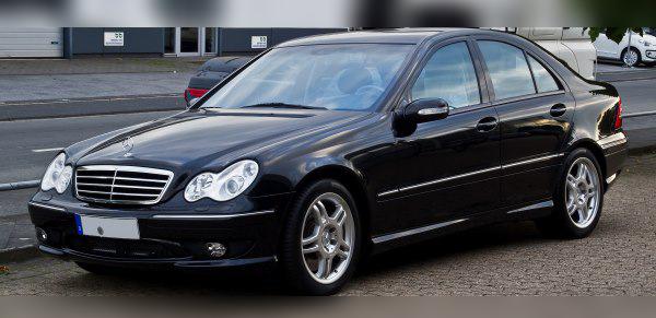 Mercedes-Benz C-class (W203, facelift 2004) cover