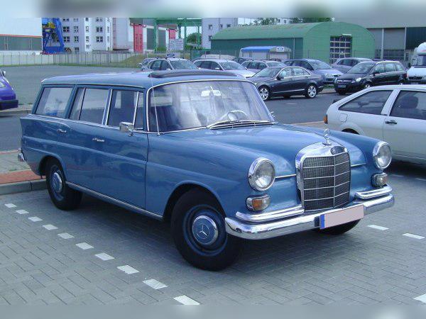 Mercedes-Benz Fintail Universal (W110) cover
