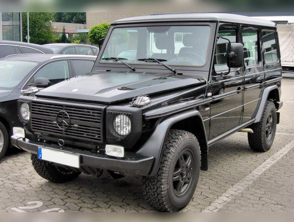 Mercedes-Benz G-class Long (W461, facelift 2009) cover