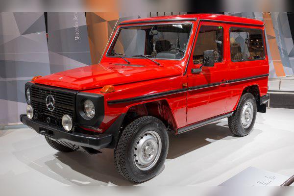 Mercedes-Benz G-class (W460) cover