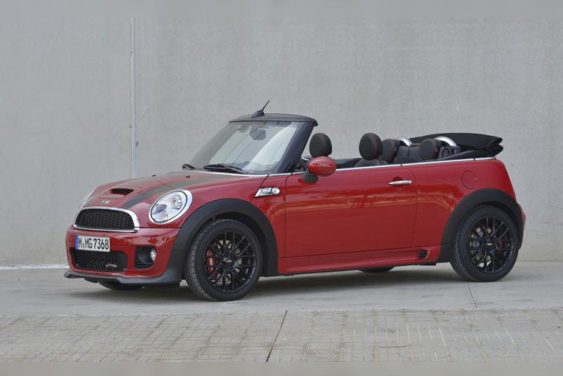 Mini Convertible (R57) cover
