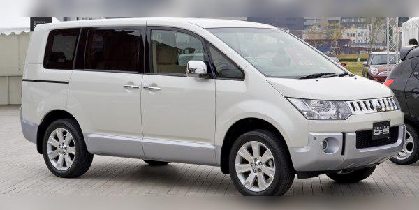 Mitsubishi Delica (D5) cover