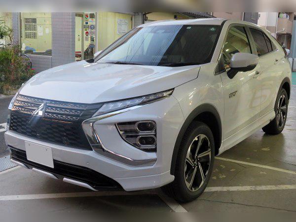 Mitsubishi Eclipse Cross (facelift 2021) cover