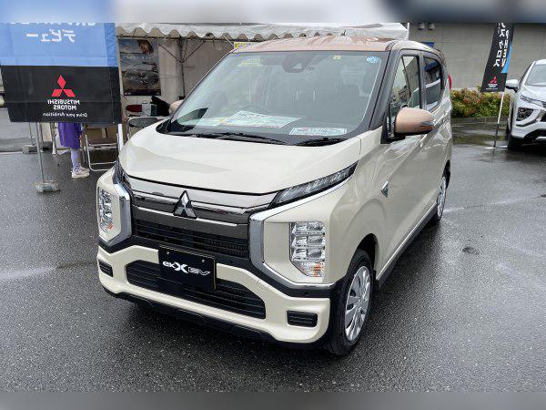 Mitsubishi eK X cover