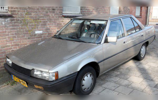 Mitsubishi Galant V cover