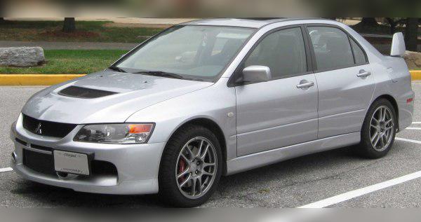 Mitsubishi Lancer Evolution IX cover