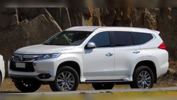 Mitsubishi Montero Sport III cover