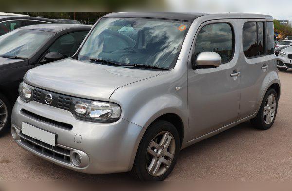 Nissan Cube (Z12) cover