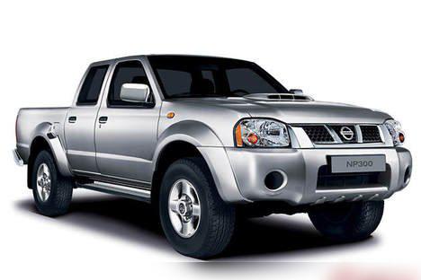 Nissan NP 300 Pick up (D22) cover