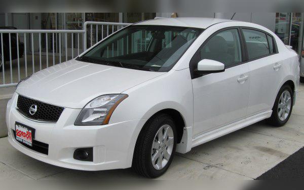 Nissan Sentra VI cover