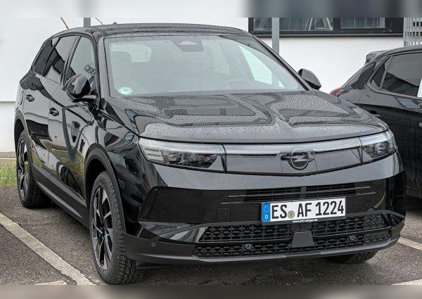 Opel Grandland B cover