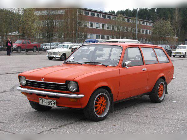 Opel Kadett C Caravan cover