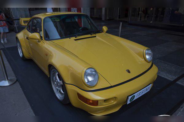 Porsche 911 (964) cover