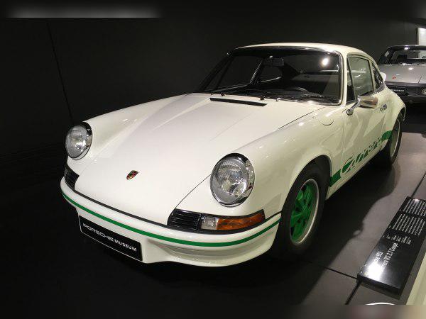 Porsche 911 Coupe (F) cover