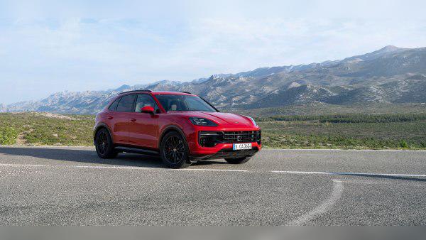 Porsche Cayenne III (facelift 2023) cover