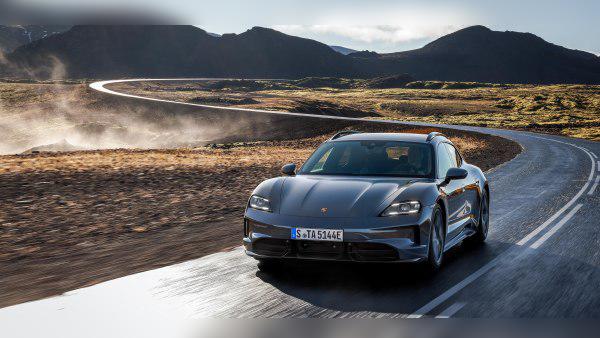 Porsche Taycan Sport Turismo (Y1A, facelift 2024) cover