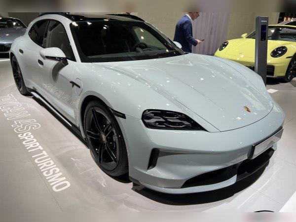 Porsche Taycan Sport Turismo (Y1A, facelift 2024) cover