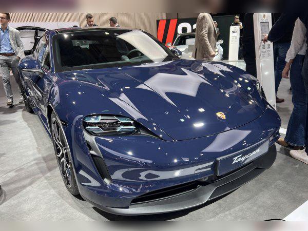 Porsche Taycan (Y1A) cover