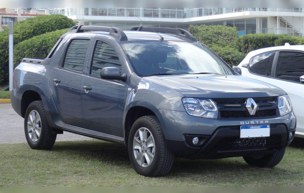 Renault Duster Oroch cover
