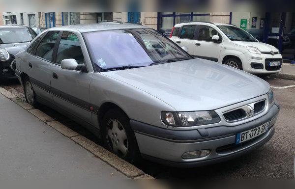 Renault Safrane I (B54, facelift 1996) cover