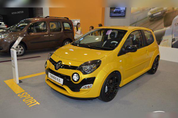 Renault Twingo II (facelift 2011) cover