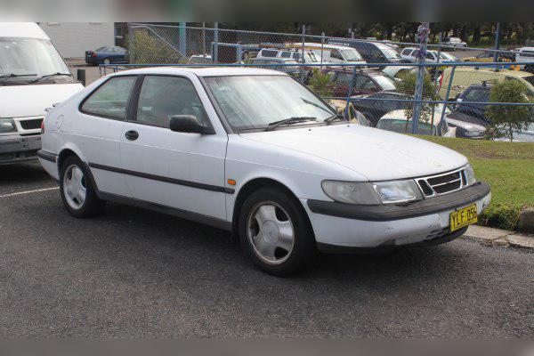 Saab 900 II Combi Coupe cover