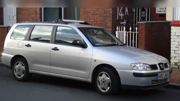 Seat Cordoba Vario I (facelift 1999) cover