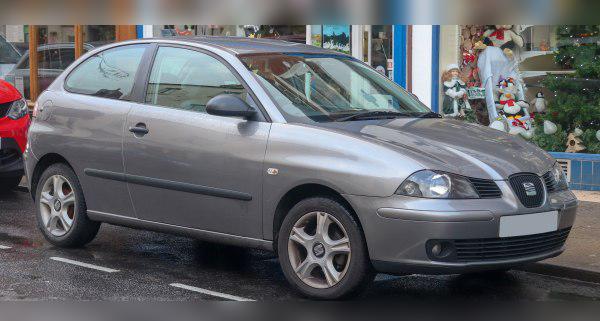 Seat Ibiza III cover