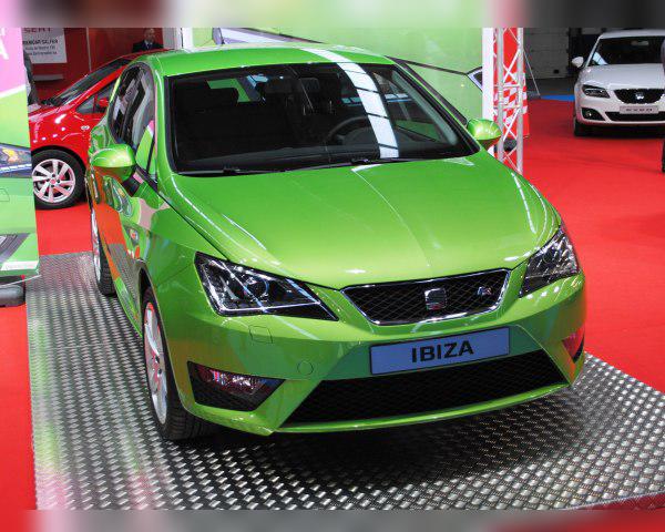 Seat Ibiza IV (facelift 2012) cover
