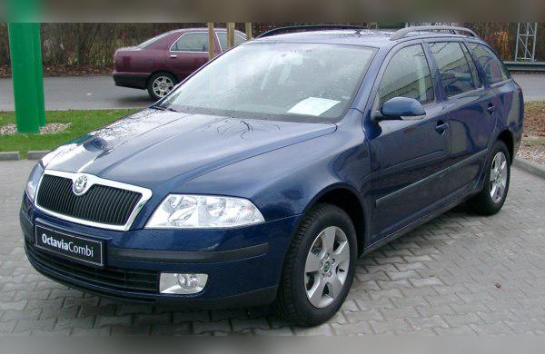 Skoda Octavia II Combi cover