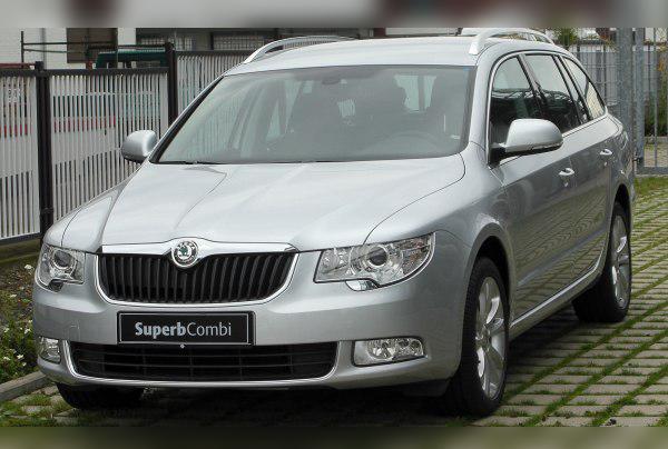 Skoda Superb II Combi cover