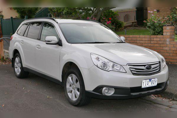 Subaru Outback IV cover
