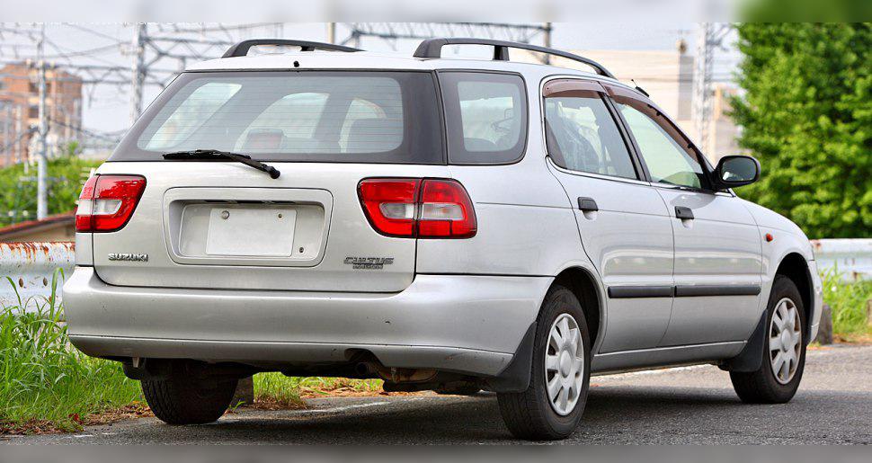 Suzuki Cultus Wagon cover