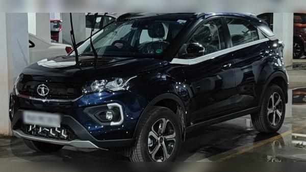 Tata Nexon (facelift 2020) cover