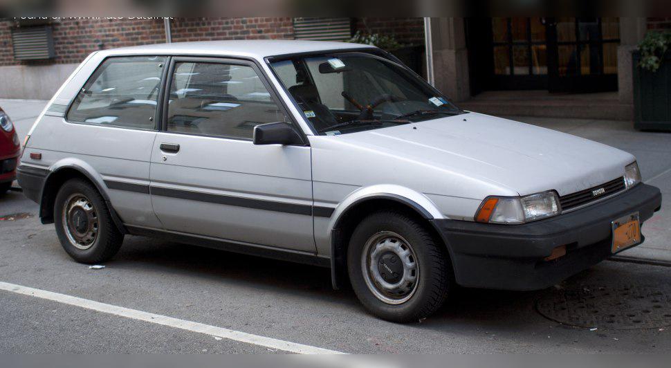 Toyota Corolla FX Compact V (E80) cover