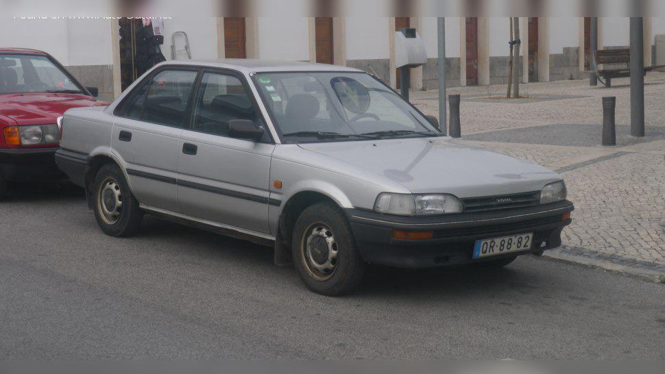 Toyota Corolla VI (E90) cover