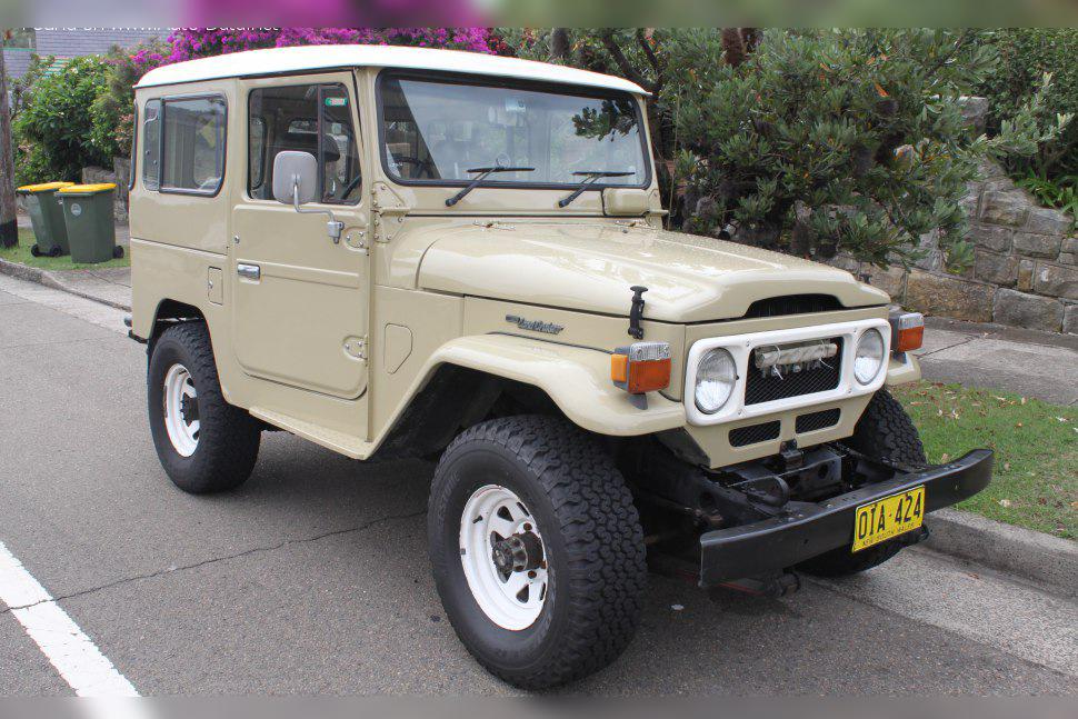 Toyota Land Cruiser (J40) Hard top cover