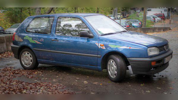 Volkswagen Golf III cover