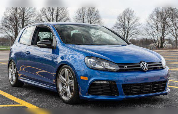 Volkswagen Golf VI (3-door) cover