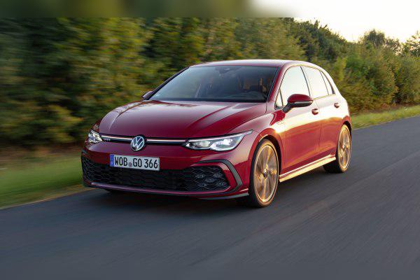 Volkswagen Golf VIII cover