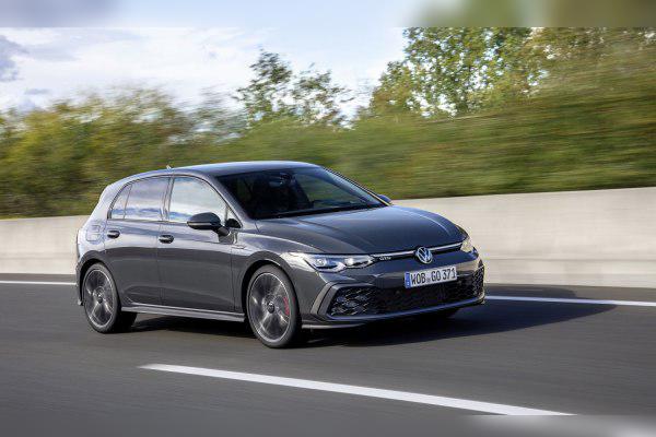 Volkswagen Golf VIII cover