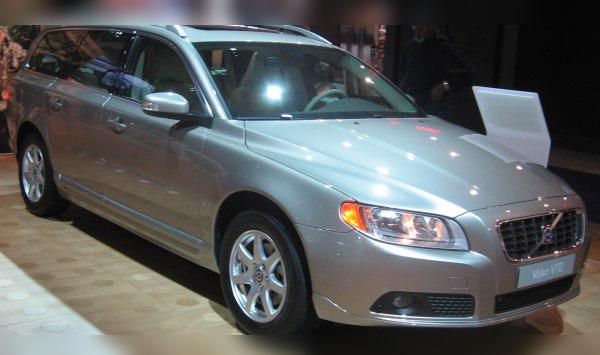 Volvo V70 III cover