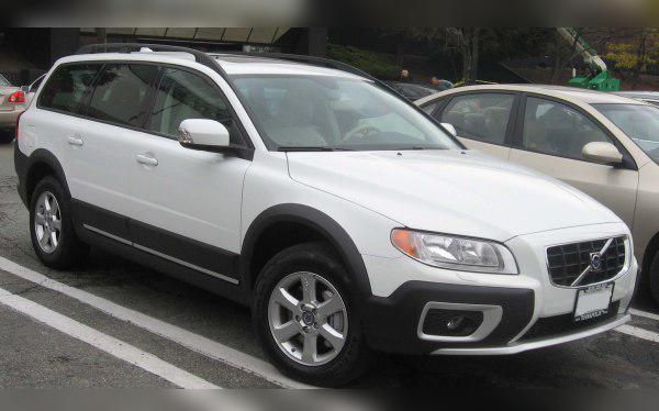 Volvo XC70 II cover